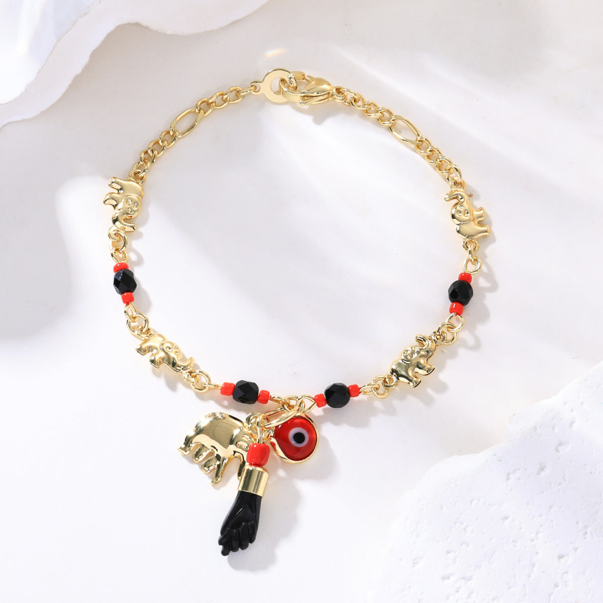 📿 OFERTA LIMITOWANA CZASOWO: 50% ZNIŻKI! 🌀 Bransoletka boho z zawieszkami i słoniem przynoszącym szczęście: symboliczne zawieszki, regulowany szlif, pozłacana i dostępna w 7 stylach ✨